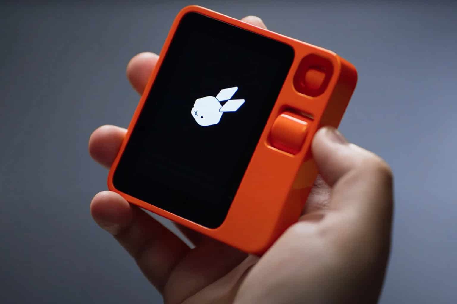 O que torna o Rabbit R1 especial?